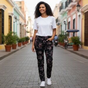 Bandolino AMNT Deluxe Floral Skinny Jeans Womens Size 10 Black Burgundy Floral